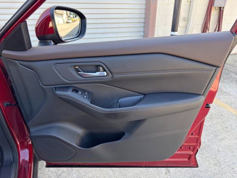 Used 2023 Nissan Rogue SV w/ SV Premium B Package FWD image 39