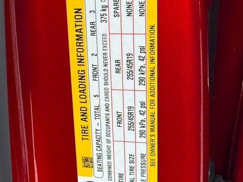 Used 2025 Tesla Model Y Long Range image 38