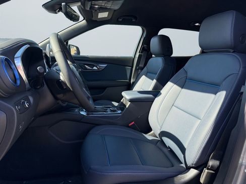 New 2025 Chevrolet Blazer RS w/ Driver Confidence II Package image 9