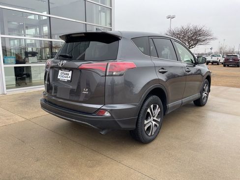 Used 2018 Toyota RAV4 LE w/ All Weather Liner Package image 5