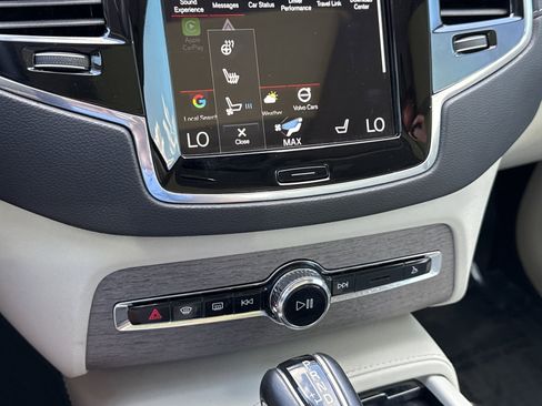 Used 2022 Volvo XC90 T6 Inscription w/ Advanced Package image 25