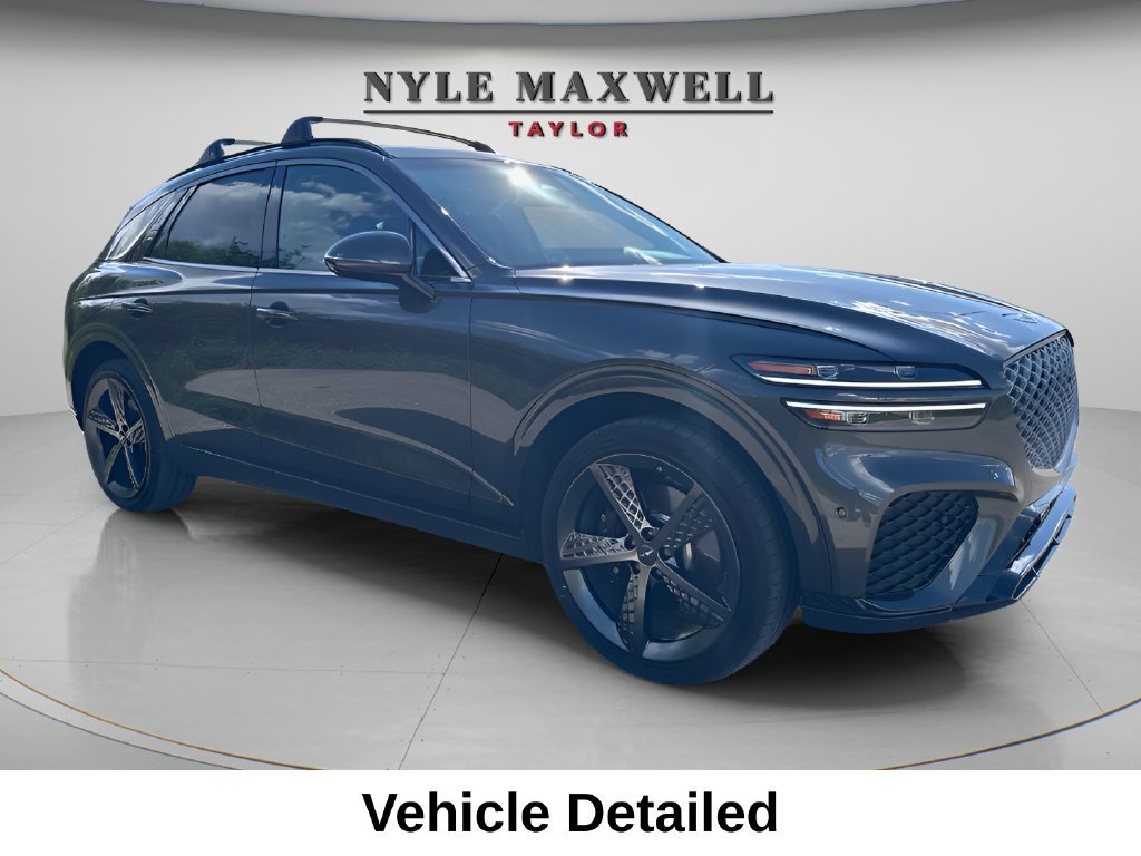 Used 2025 Genesis GV70 2.5T w/ Sport Prestige Package AWD/4WD image 3