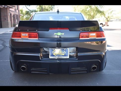 Used 2015 Chevrolet Camaro LS RWD image 9
