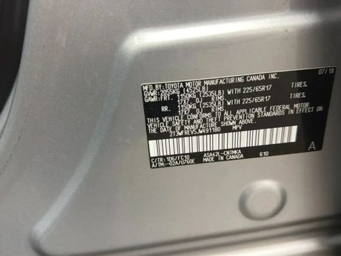 Used 2018 Toyota RAV4 XLE FWD image 25