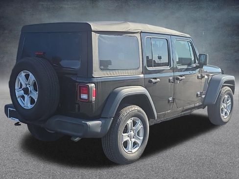 Used 2021 Jeep Wrangler Unlimited Sport AWD/4WD image 8