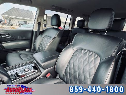 Used 2024 Nissan Armada Platinum w/ Captain's Chairs Package image 43