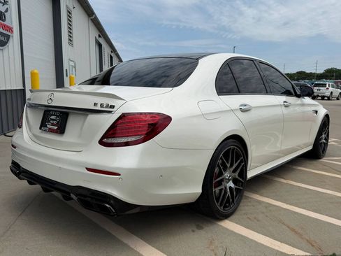 Used 2019 Mercedes-Benz E 63 AMG S image 4