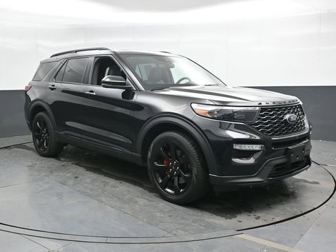 Used 2023 Ford Explorer ST w/ Equipment Group 401A AWD/4WD image 5