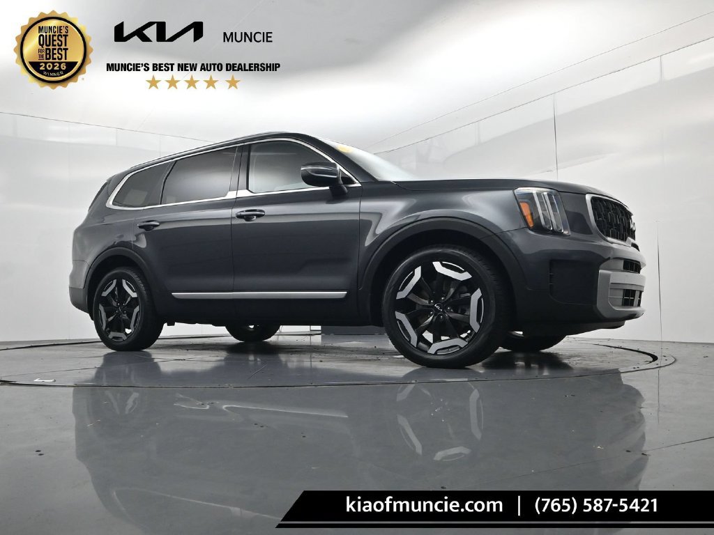 Used 2024 Kia Telluride EX w/ EX Captain's Chair Package AWD/4WD image 41
