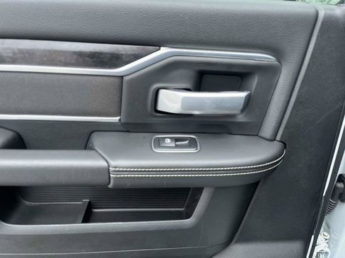 Used 2024 RAM 2500 Big Horn image 12