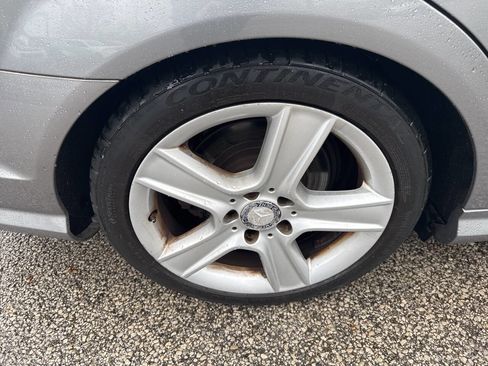 Used 2010 Mercedes-Benz C 300 4MATIC Sedan image 27