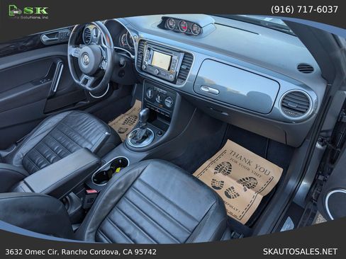 Used 2013 Volkswagen Beetle 2.0T FWD image 26