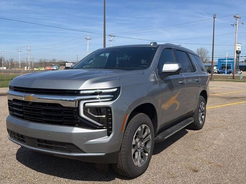 New 2026 Chevrolet Tahoe LS AWD/4WD image 1