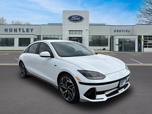 Used 2023 Hyundai Ioniq 6 SEL AWD/4WD image 3