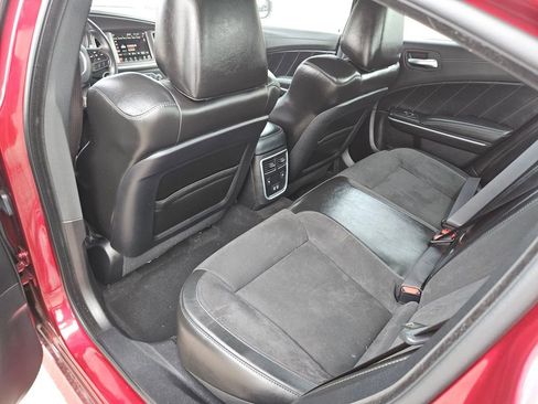 Used 2022 Dodge Charger Scat Pack w/ Plus Group RWD image 12