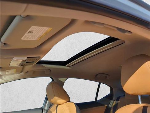 New 2025 Nissan Sentra SV w/ SV Premium Package FWD image 16