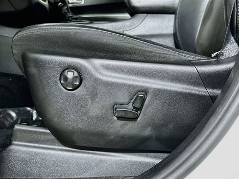 Used 2019 Dodge Durango GT AWD/4WD image 23