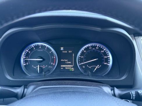 Used 2019 Toyota Highlander XLE AWD/4WD image 26