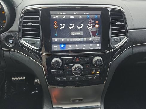 Used 2020 Jeep Grand Cherokee High Altitude image 23