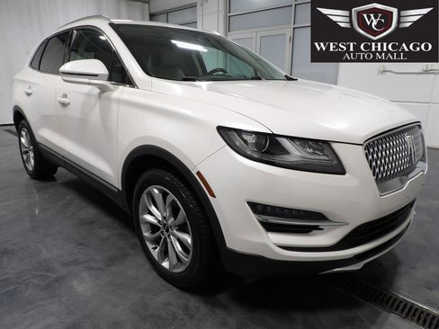 Used 2019 Lincoln MKC Select w/ Select Plus Package image 1