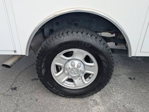 Used 2021 RAM 2500 Tradesman w/ Snow Chief Group AWD/4WD image 11