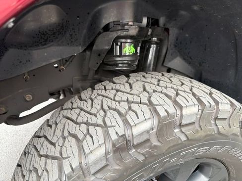Used 2024 RAM 2500 Big Horn w/ Night Edition AWD/4WD image 14