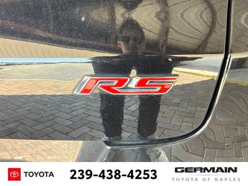 Used 2021 Chevrolet TrailBlazer RS w/ Technology Package FWD image 8