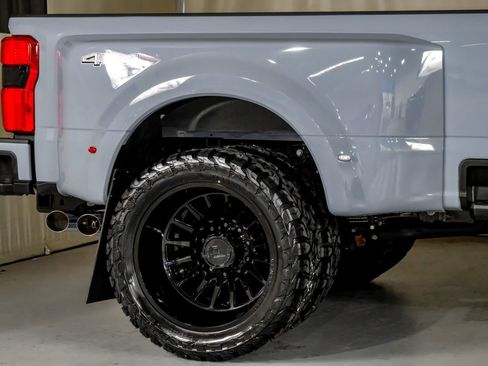 Used 2026 Ford F450 Platinum image 6