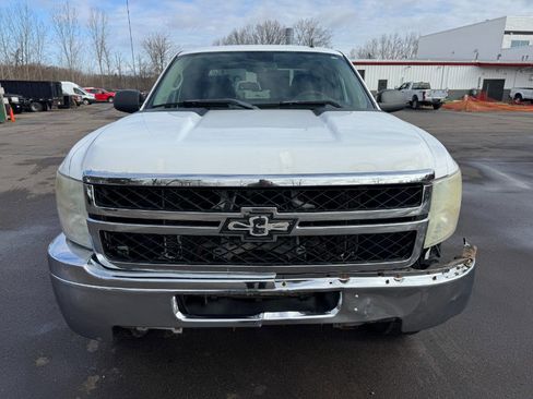 Used 2011 Chevrolet Silverado 2500 LT image 8