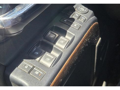 Used 2018 GMC Sierra 3500 Denali AWD/4WD image 15