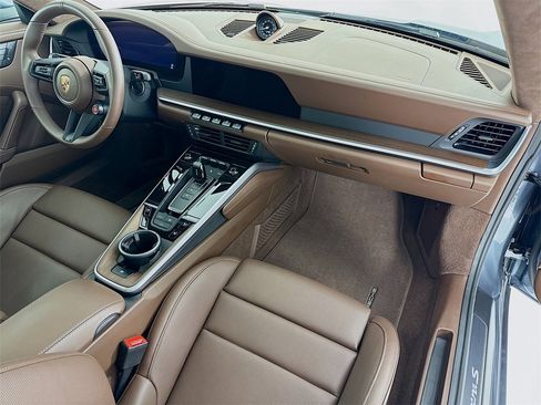 Certified 2025 Porsche 911 Carrera S image 32