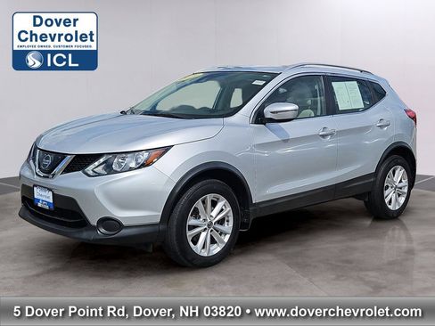 Used 2019 Nissan Rogue Sport SV AWD/4WD image 1