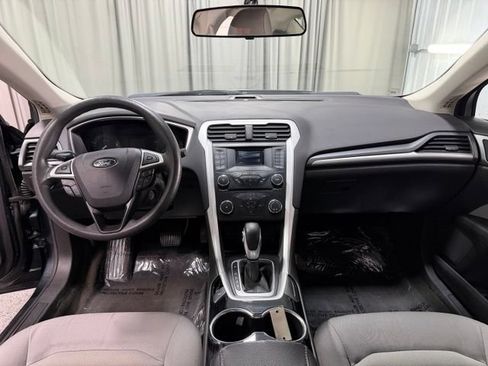 Used 2014 Ford Fusion S FWD image 12
