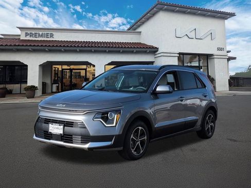 New 2026 Kia Niro EX FWD image 4
