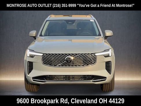 New 2026 Volvo XC90 B6 Plus w/ Protection Package Premier image 8