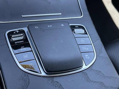 Used 2022 Mercedes-Benz GLC 300 image 33