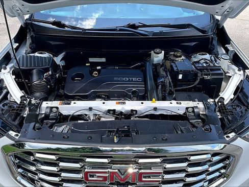 Used 2020 GMC Terrain SLT AWD/4WD image 10