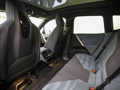 Used 2026 BMW iX xDrive45 image 21