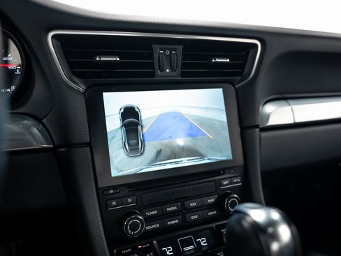 Used 2019 Porsche 911 Carrera 4S image 39