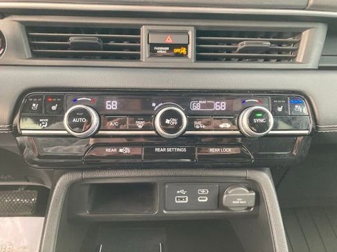 Used 2023 Honda Pilot Elite image 42