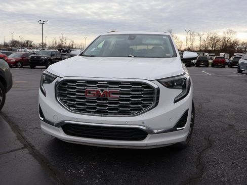 Used 2019 GMC Terrain Denali w/ Advanced Safety Package image 2
