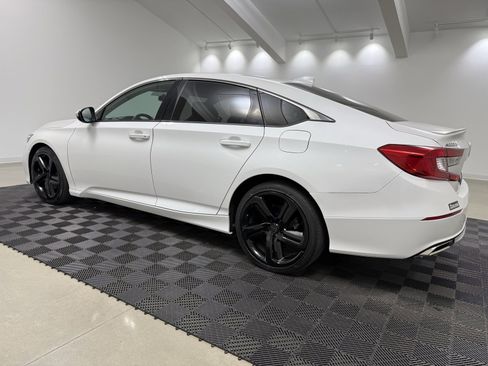 Used 2020 Honda Accord Sport image 6