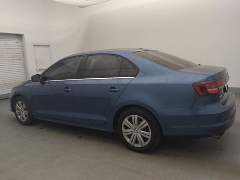 Used 2017 Volkswagen Jetta S image 3