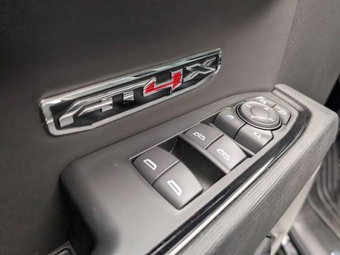 New 2026 GMC Sierra 1500 AT4X AWD/4WD image 15