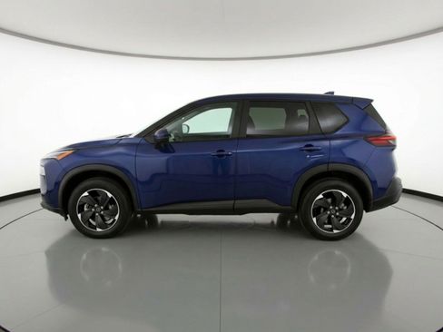 Used 2025 Nissan Rogue SV FWD image 5