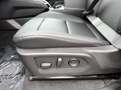 New 2026 Chevrolet Colorado LT RWD image 31