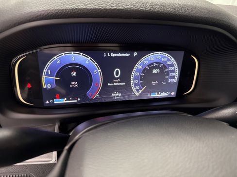 Used 2025 Jeep Wagoneer 2WD image 24