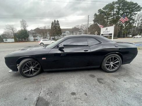 Used 2016 Dodge Challenger R/T Scat Pack image 5