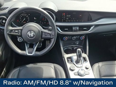 Used 2024 Alfa Romeo Stelvio Ti AWD/4WD image 3