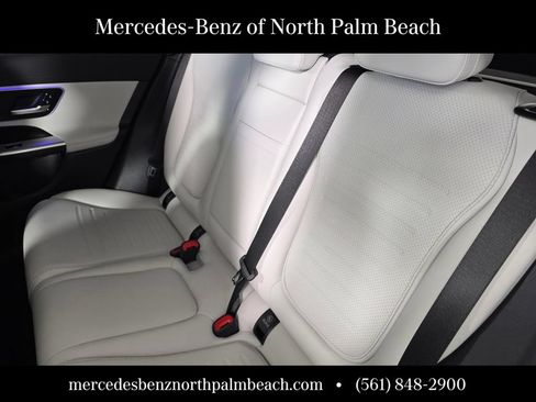 New 2026 Mercedes-Benz GLC 300 image 12